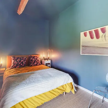 Amazing In Villaines-la-Gonais