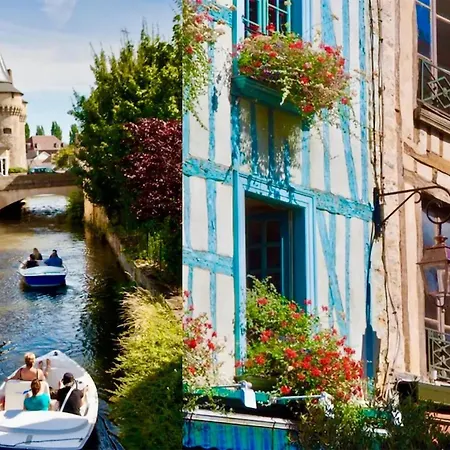 Amazing In Semesterbostad